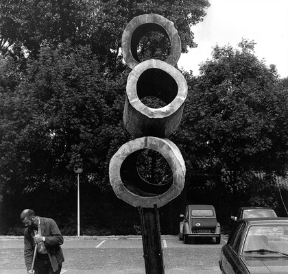 Dordrechts beeld 'Zonder Titel' komt onder...